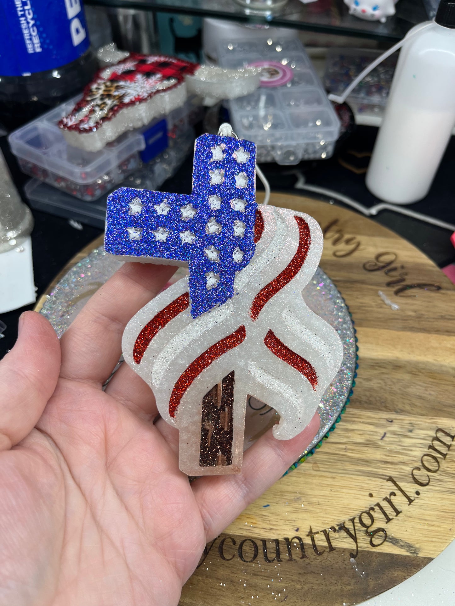 Red,white and blue cross freshie in scent Coca Butter Cashmere