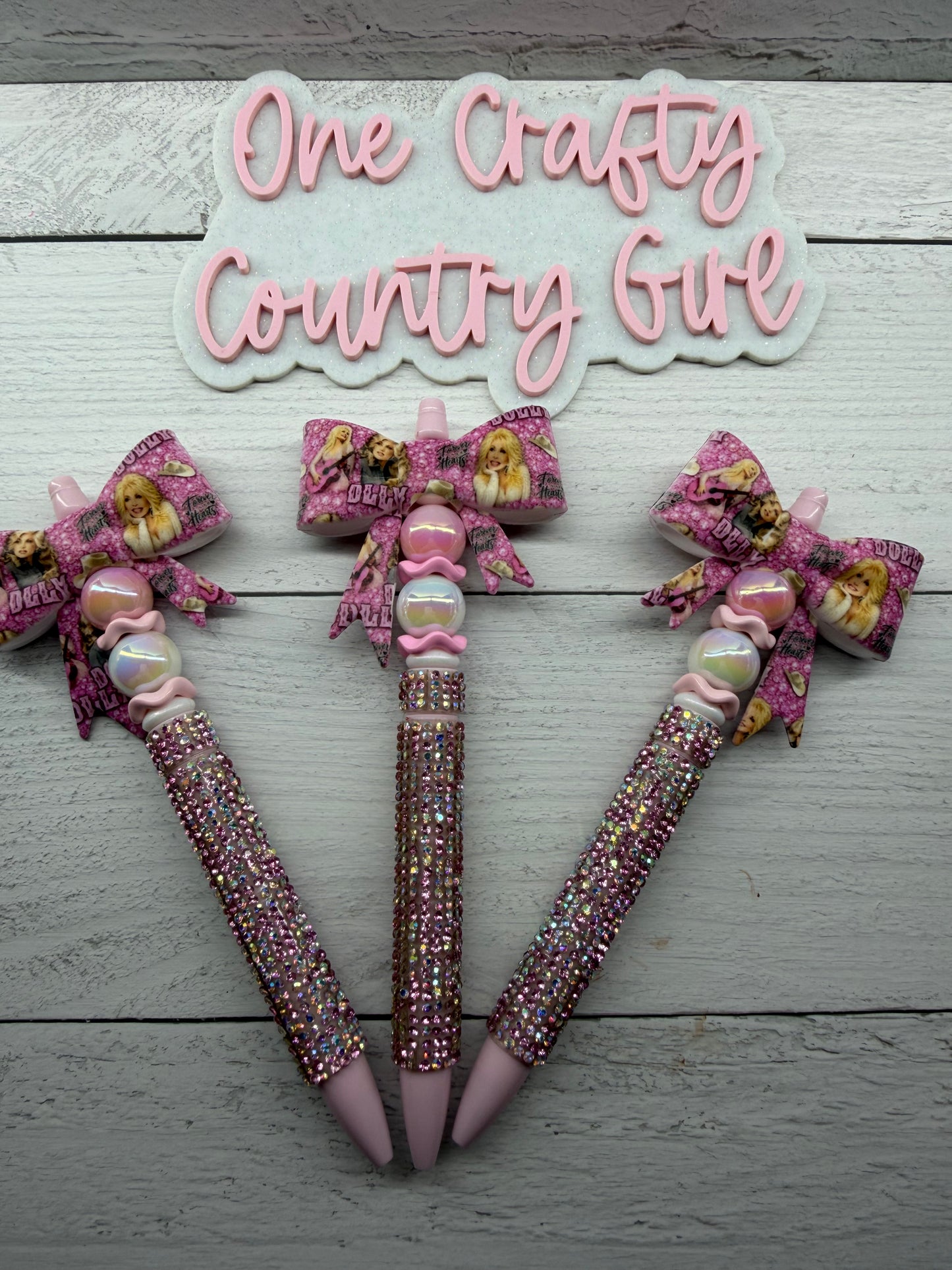 Forever in our hearts bow on plastic rhinestone pen (Dolly Collection 10)