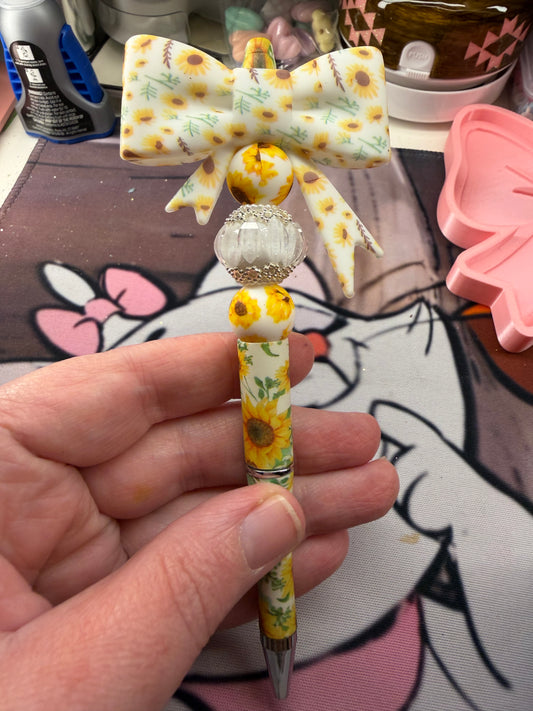 Sunflower big bow on a sunflower printed pen