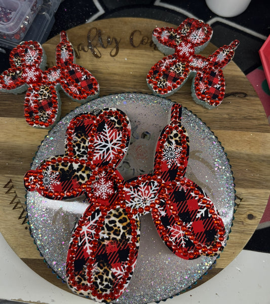 Plaid Snowflake Balloon Dog freshie/vent set in Winter Apple