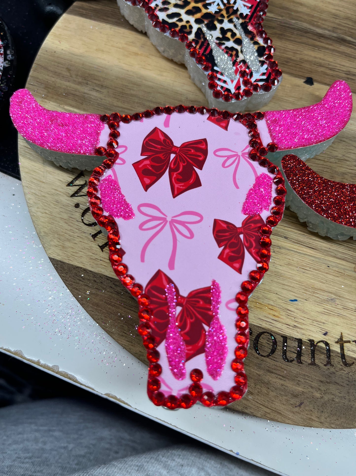 Bows Bull Head in the scent winter Apple