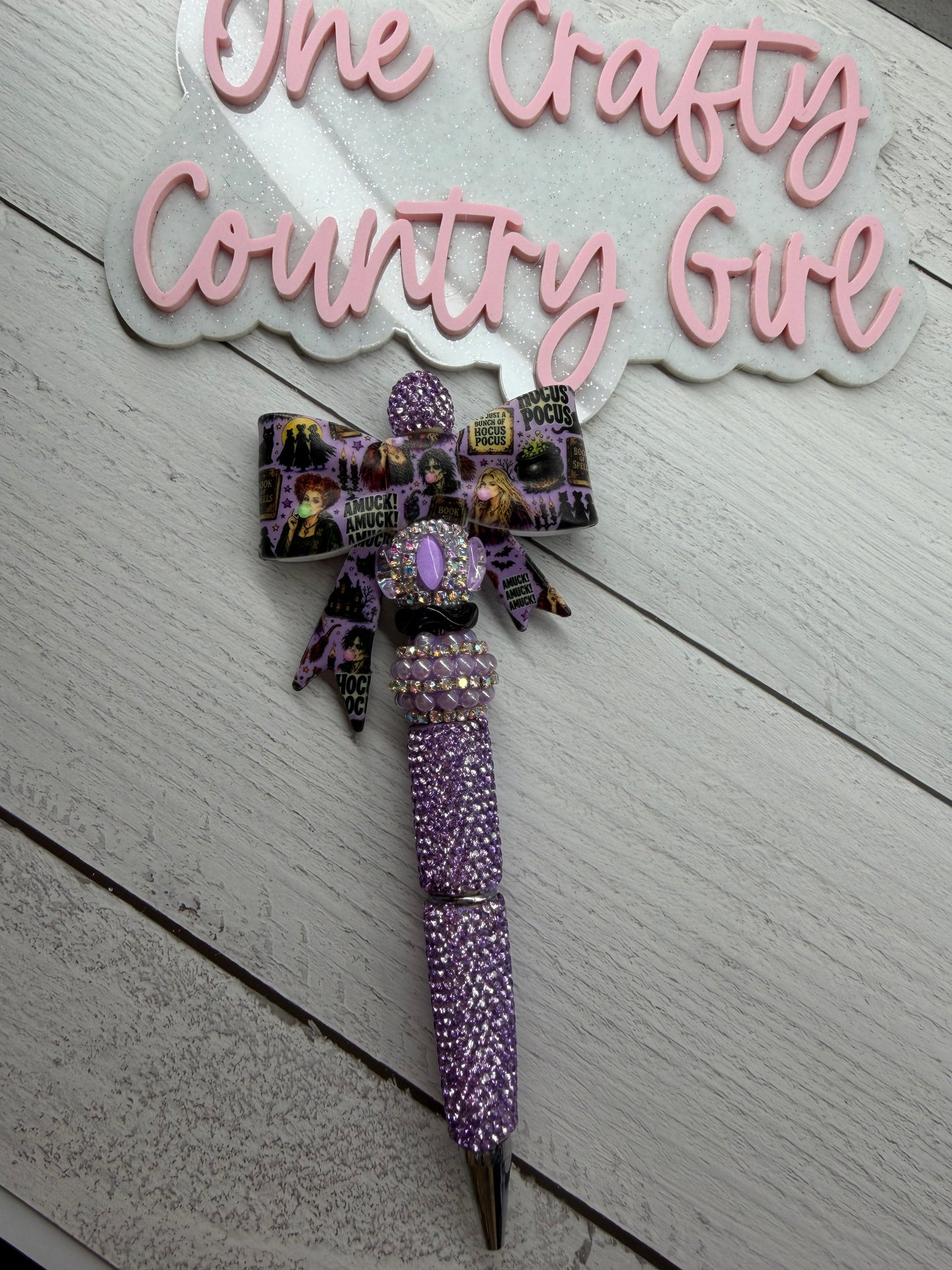 Hocus Pocus Inspired Bow on Rhinestone Pen