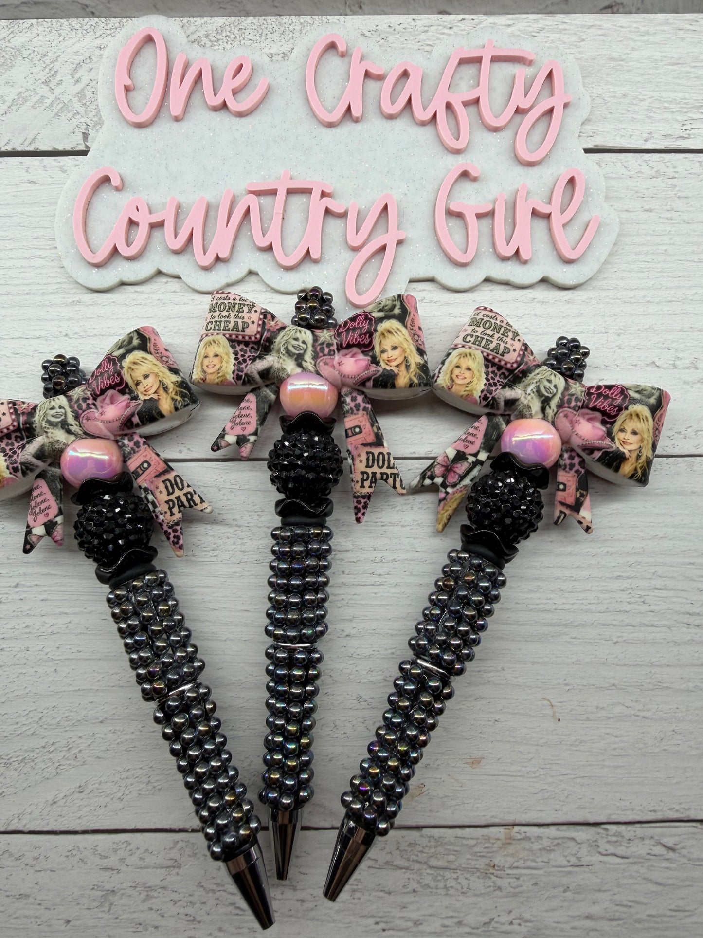 It cost a lot of money to look this cheap bow on black pearl pen (Dolly Collection  #7)