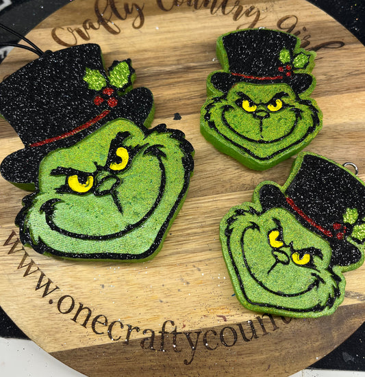 Scrinchy”green guy” Freshie Set in Peppermint Sugar Cookie Scent.